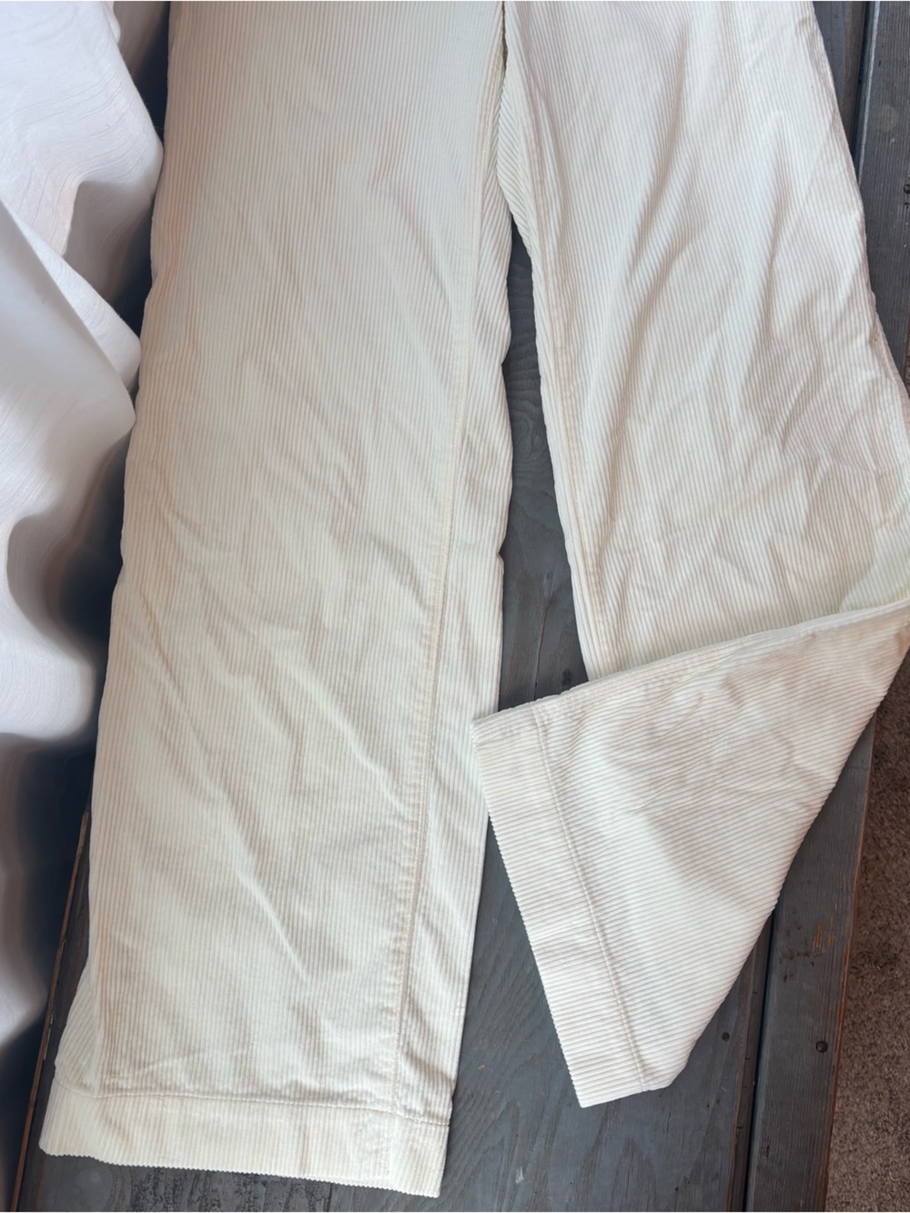 Polo Ralph Lauren Cream/off white Wide-Leg Corduroy Pants | size 2 (fits like 4) - Picture 4 of 7